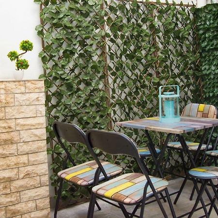 Cozy Apartment Near Monastiraki Афины Экстерьер фото